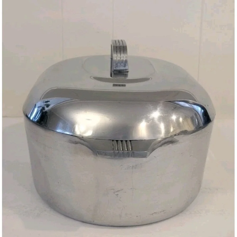 Vintage Magnalite Classic Roaster & Meat Rack No. 4265 3565 8 qt. 16 in Shiny